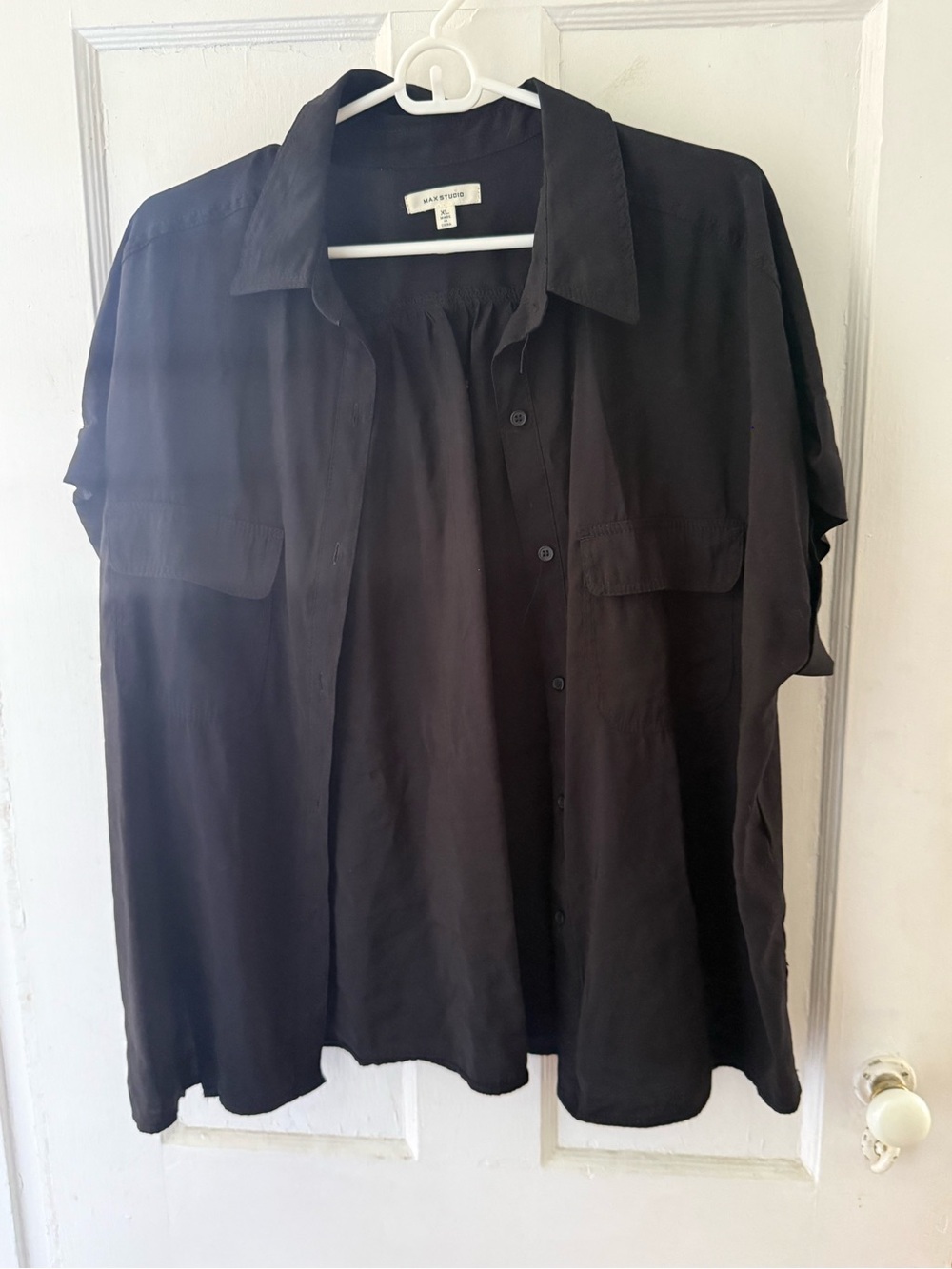 Max Studio Black Short-Sleeve Button-Down Shirt